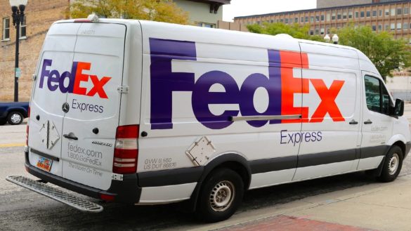 FedEx - scheduled delivery pending, causes, Package reach destination