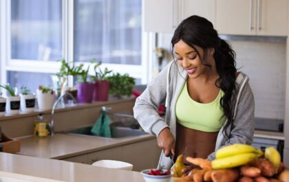 How Diet and Exercise Aid in Weight Loss