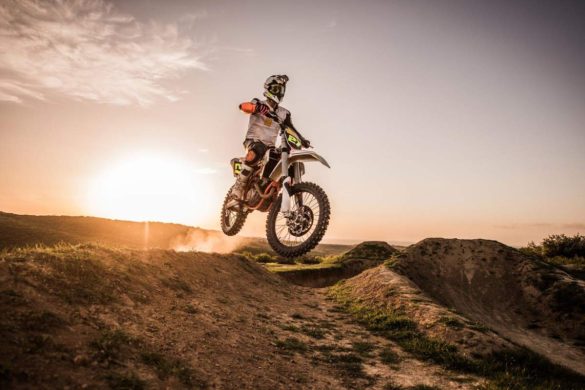 5 Reasons to Go for Dirt Biking