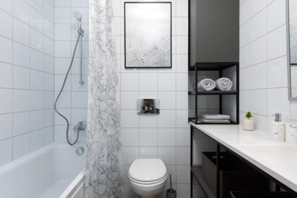 Are White Tiles in a Bathroom a Good Idea