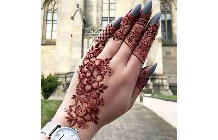 Modern Back Hand Mehndi Design (5)