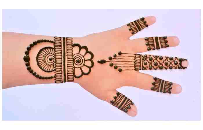 Stylish Back Hand Mehndi Designs (2)