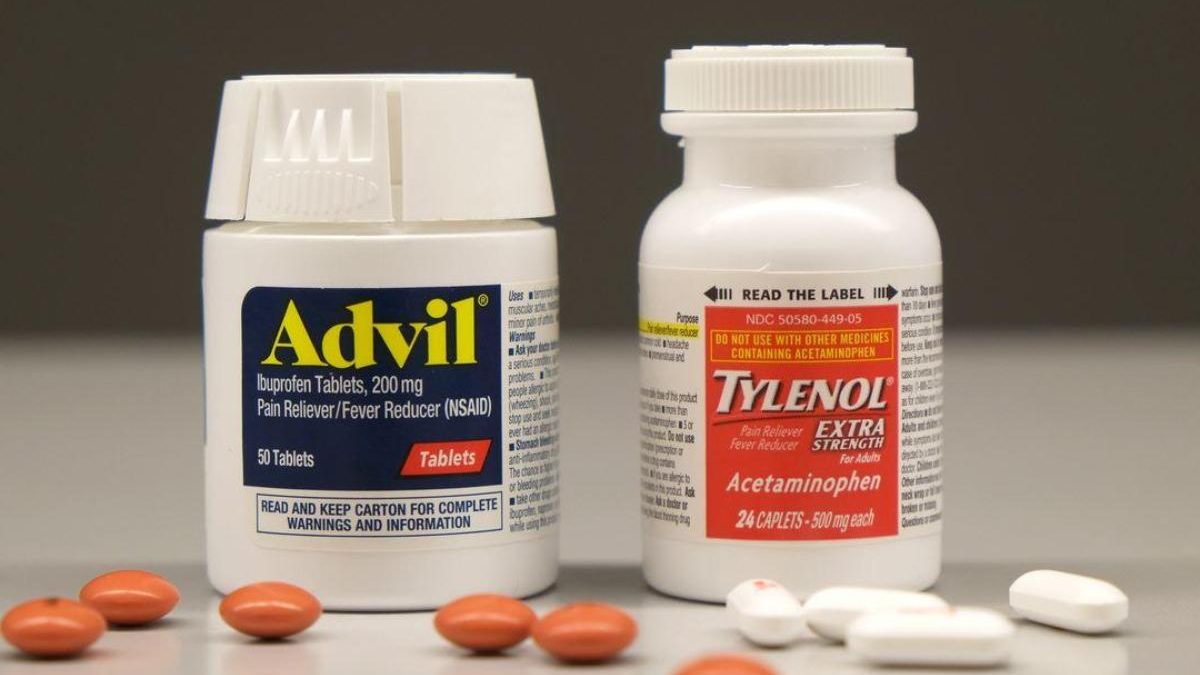 Can You Take Tylenol And Ibuprofen Together?