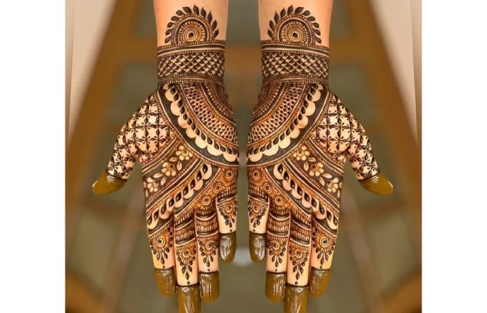 The Evolution of Mehndi Design Trends